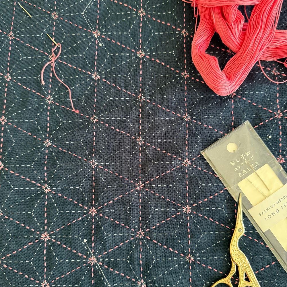 SASHIKO EMBROIDERY ON A PLANE, STITCHING ASANOHA SAMPLER